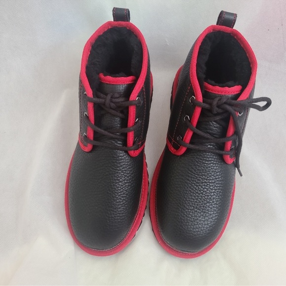 🥷🏿🥷🏿🥷🏿UGG Men’s Neumel Leather Shearling Low Chukka Ankle Boots - Picture 5 of 7